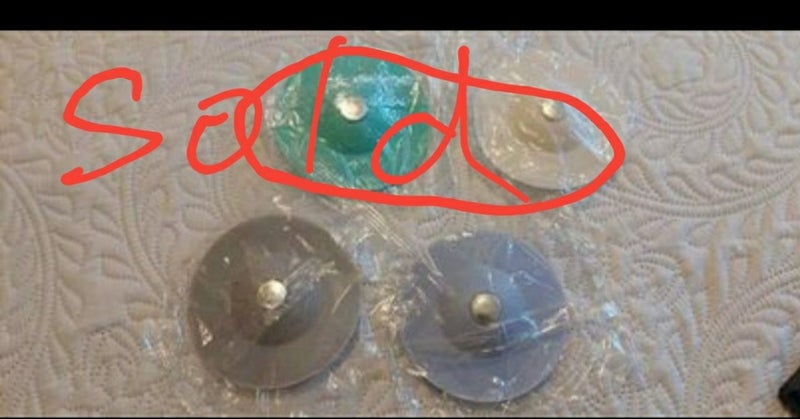 Universal water plug Can be used in any size. And sponge Carousel 2
