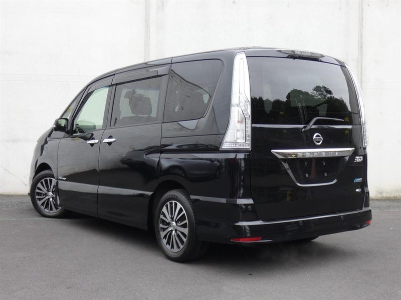2015 Nissan Serena Highway Star62854324893314111