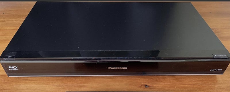 Panasonic DMR-PWT530 BlueRay, 500gb HDDRecorder, Freeview Carousel 1