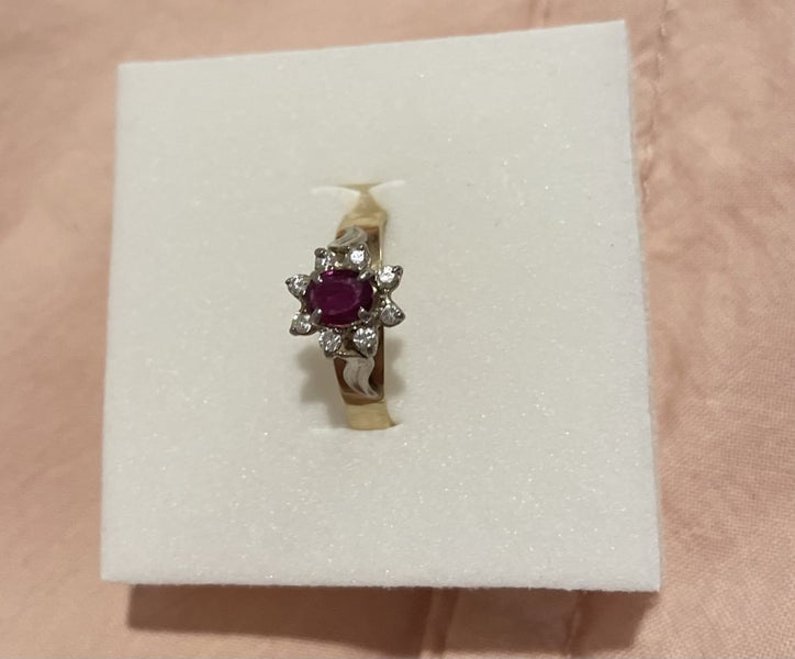 Diamond and Ruby Ring62863232036867119
