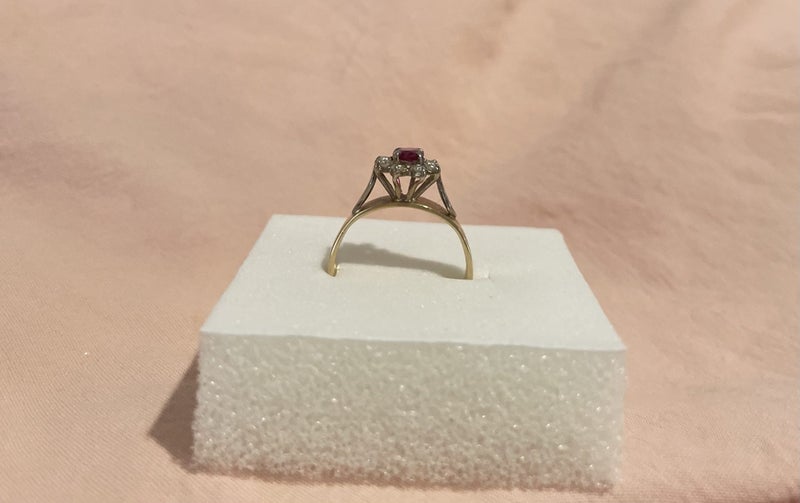 Diamond and Ruby Ring62863232036867112