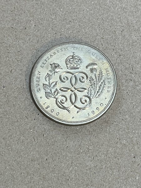 1990 commemorative 5 pounds - 90th birthday Queen Mother Carousel 1