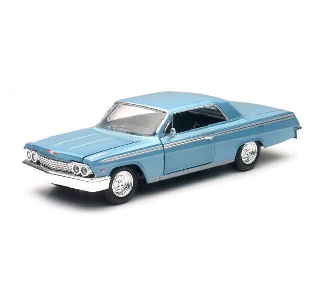 1/25 1962 Chevrolet Impala SS196 Carousel 1