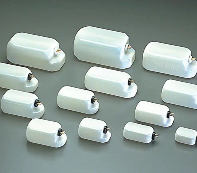 DUBRO Fuel Tanks Carousel 1