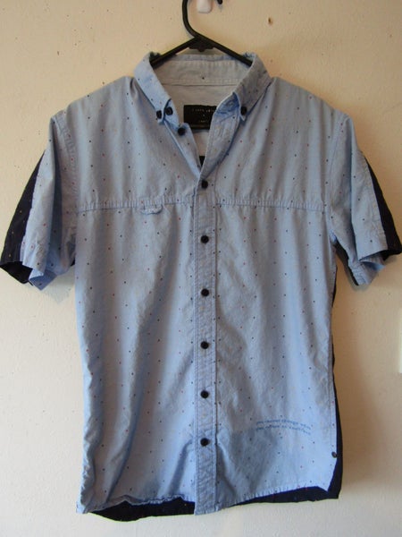 $1.00 I Love Ugly Size S Mens Shirt Carousel 1