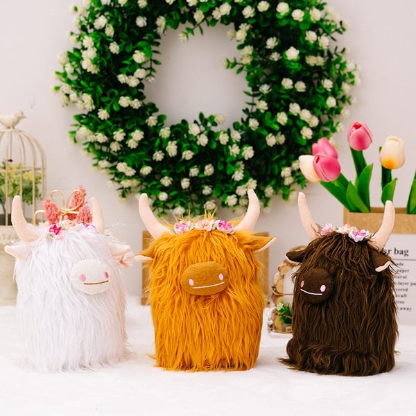Highland Cow Gnomes Carousel 2