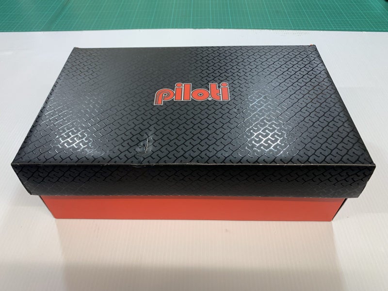 Prototipo Piloti Driving Race Car shoes US12 Brand New Carousel 8