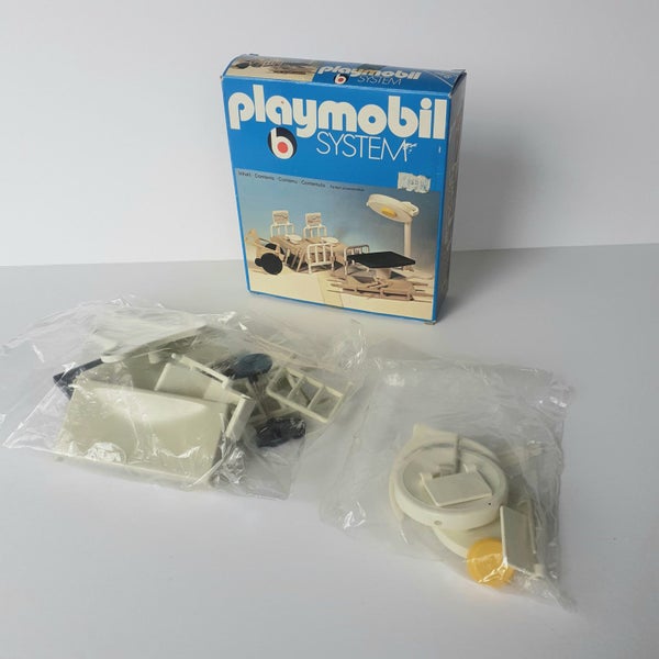 PLAYMOBIL 1974 GEOBRA - 3238 - HOSPITAL accessories - Mint/sealed in Box. Carousel 1