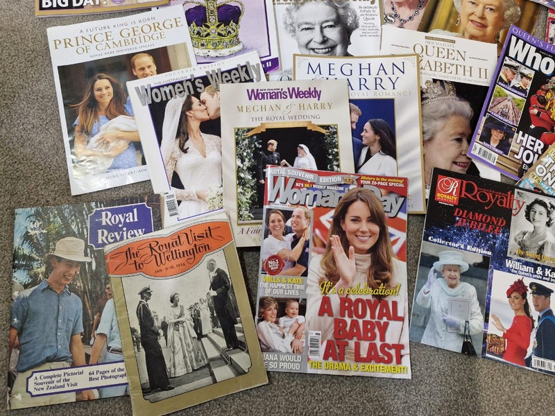 Royal collector edition magazines Carousel 5