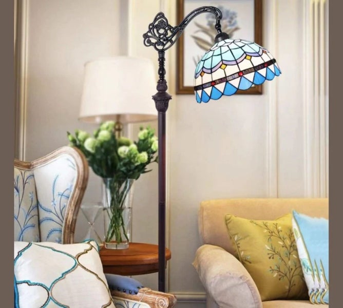 New Design Handmade Tiffany Floor Lamp 30cm Shade Carousel 2
