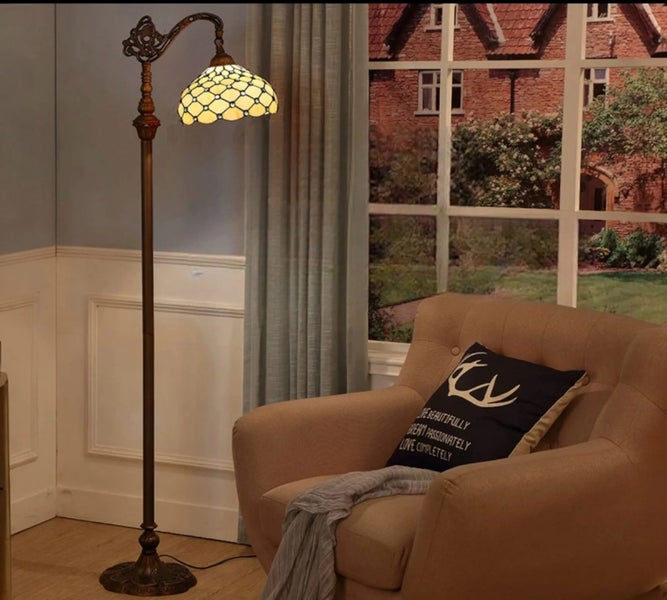New Design Handmade Tiffany Floor Lamp 30cm Shade Carousel 2