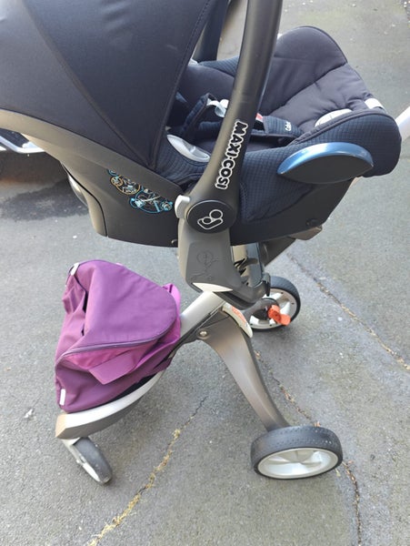 Stokke Xplory Stroller with Maxi Cosi 360 capsule with attachement Carousel 13
