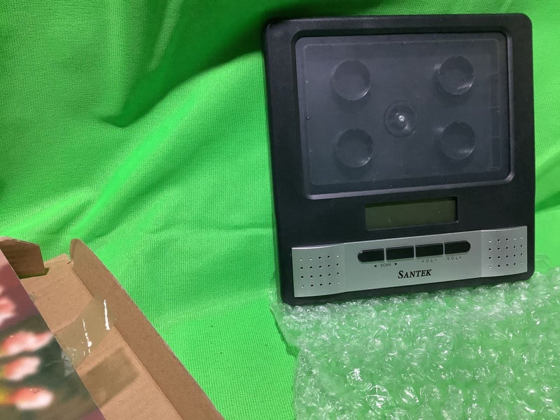 Santeck Clock Radio & Photo Frame Carousel 2