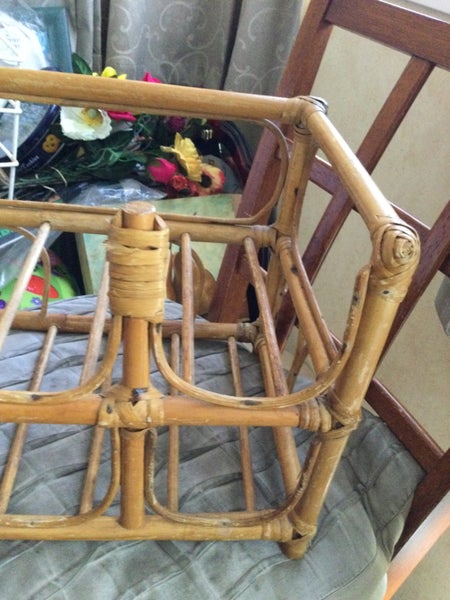 CANE WINE RACK NEEDS A TOP Carousel 2