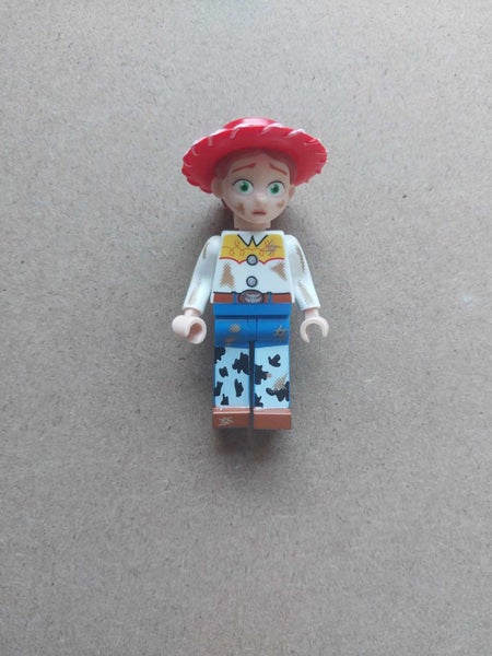 Jessie Minifigure toy012 Toy Story LEGO Carousel 1