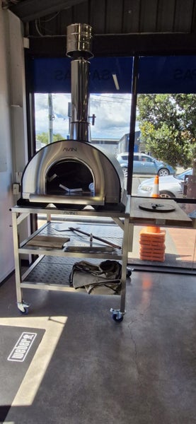 Avin Large Pizza Oven, Stand and Accessories Package Carousel 1