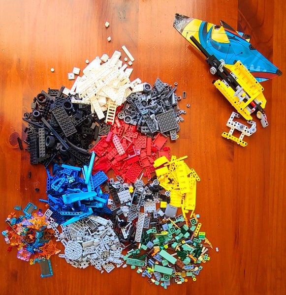 LEGO bulk lot Carousel 1