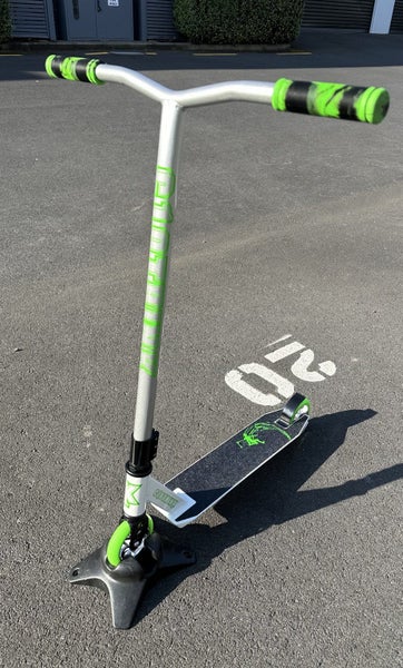 scooters C Carousel 2