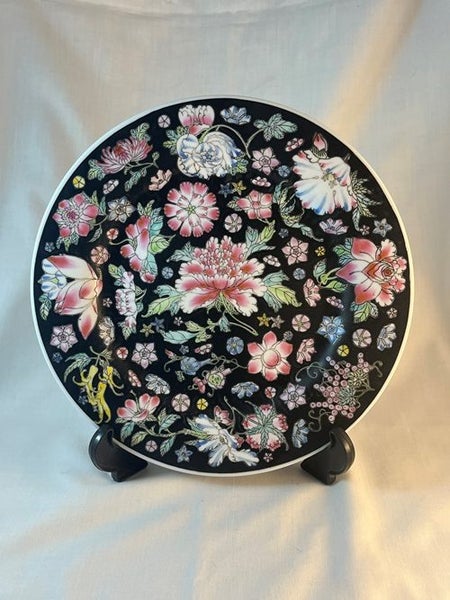 Vintage China Jingdezhen Zhongguo Famille Noir Floral Plate Carousel 1