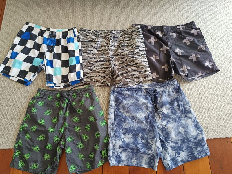 5 x Boys Volley Boardshorts (Tilt, Young Originals) Size 16yrs Carousel 2