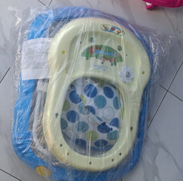 Baby walker with musical play board Carousel 5
