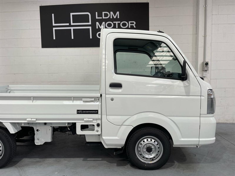 2023 Suzuki Carry62864756338305112