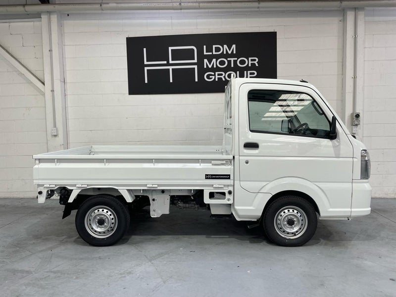 2023 Suzuki Carry62864756338305113