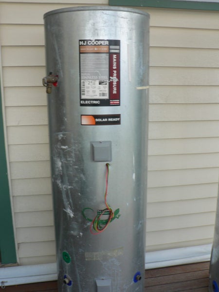 hot water cylinder 2006 SS 250L mains pressure Carousel 1