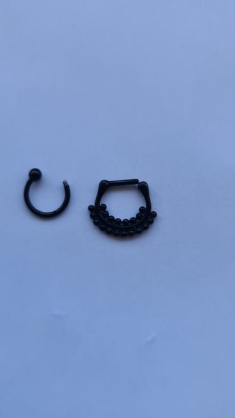 Body Jewelry Carousel 1