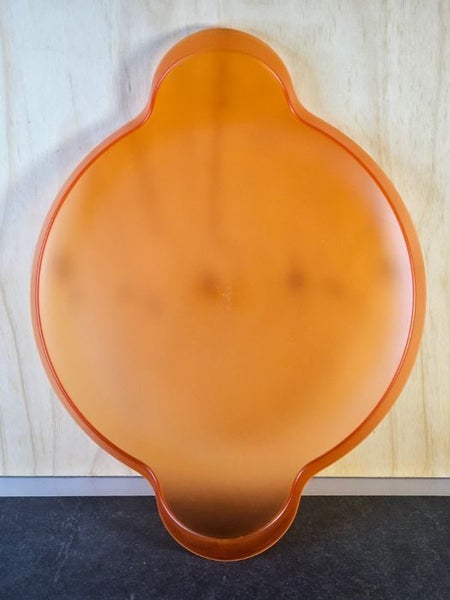 An Italian Design Classic. Captain Love-tray' by Jerszey Seymour for Magis. Carousel 2