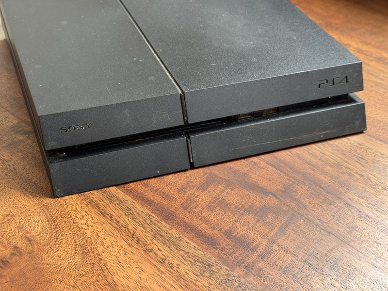 PS4 Slim Console Pack Carousel 4