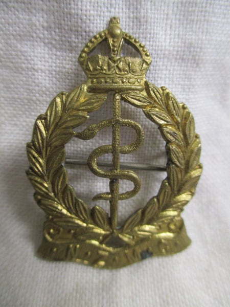 BGD 4061 - New Zealand Medical Corps Badge - Sweetheart Brooch Carousel 1