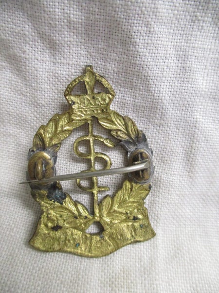 BGD 4061 - New Zealand Medical Corps Badge - Sweetheart Brooch Carousel 2