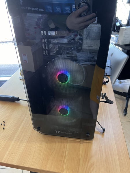 AMD Ryzen Threadripper 3990X 64-Core, 128-Thread 128GB RAM Workstation62863867119361112