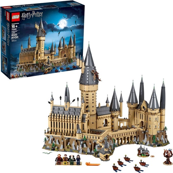 LEGO Harry Potter 71043 ~ Hogwarts Castle Carousel 1