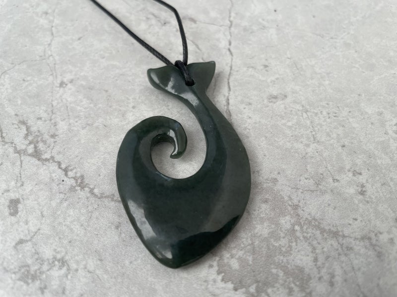 Winter Sale! Greenstone Nephrite Jade Hei Matau Fish Hook Whale Tail csnze4562954758068483112