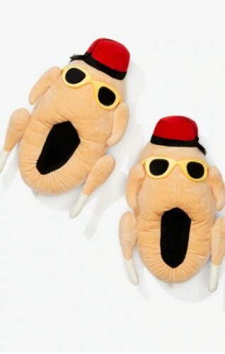PETER ALEXANDER - Iconic "Friends" Turkey slippers Carousel 2