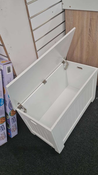 Berry park Wooden Toy Box Carousel 2