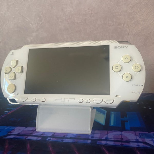SONY PSP 1002 Console - White Carousel 1