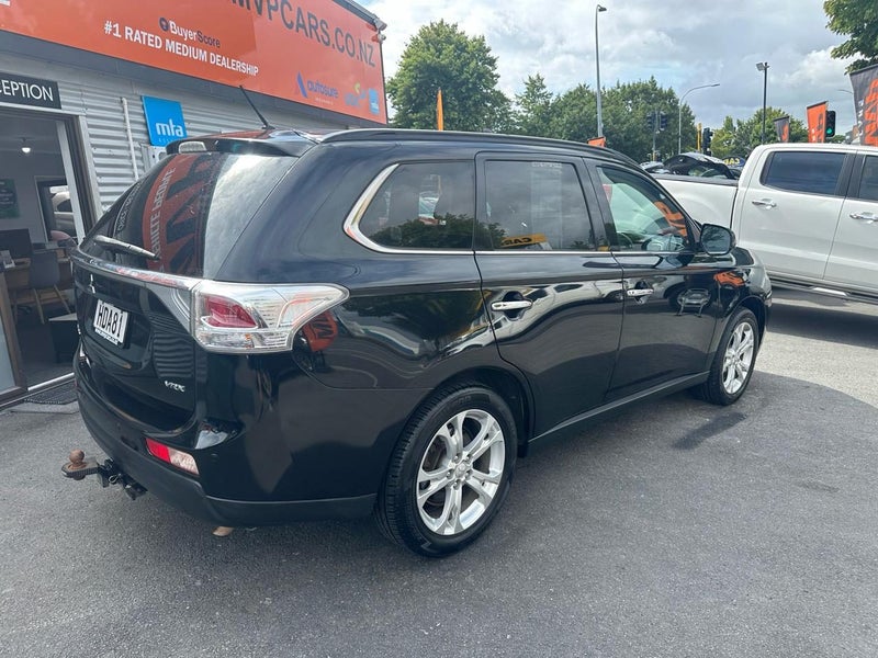 2013 Mitsubishi Outlander 2.4 VRX 4WD62863264297474114