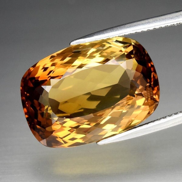 BIG!!! 21.46ct 19x13.5mm VVS Cushion Natural Champagne Topaz Gemstone Brazil Carousel 1