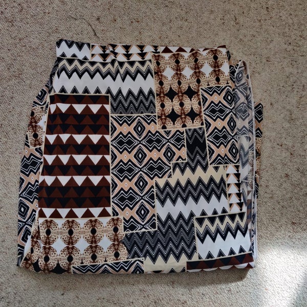 Lightweight Knit Fabric Carousel 1