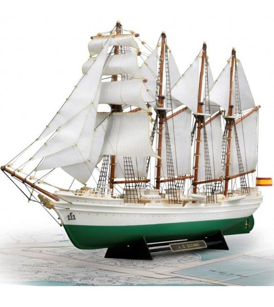Wooden Ship & Fittings - J.S.Elcano/Esmeralda Carousel 1