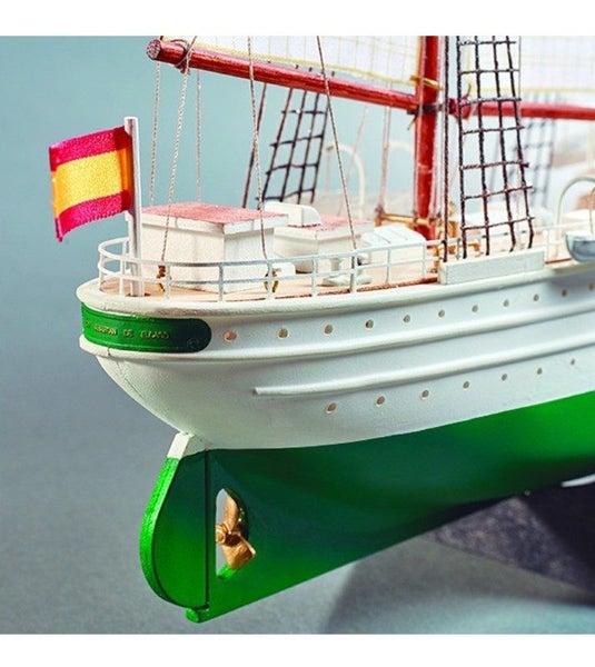 Wooden Ship & Fittings - J.S.Elcano/Esmeralda Carousel 5