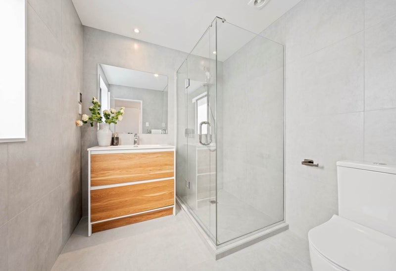 GLW 900mm*460mm White Frame--Plywood Flooring Carousel 1