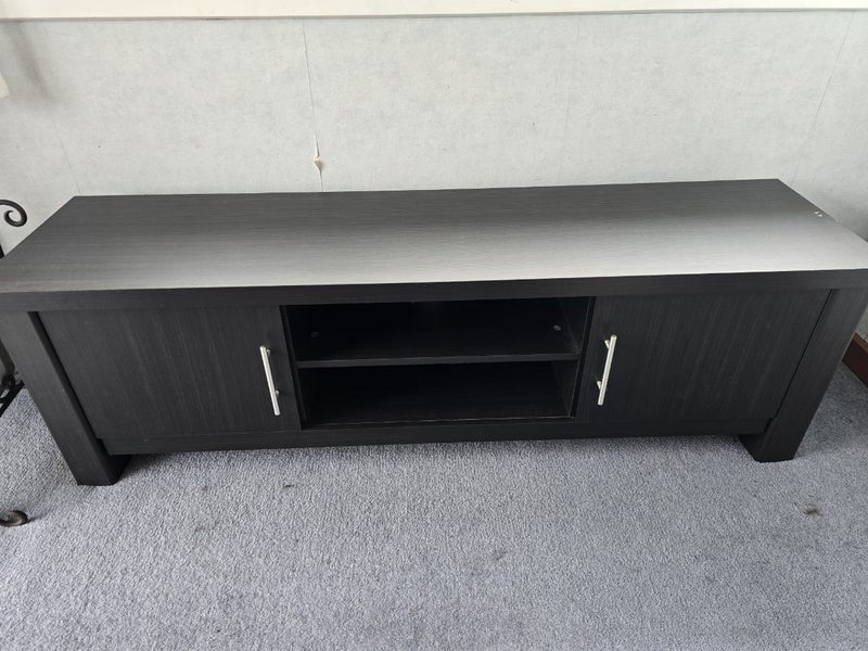 Entertainment Unit Carousel 1