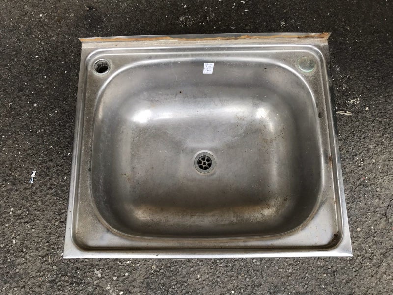 Stainless Steel Sink - #02070. Carousel 1