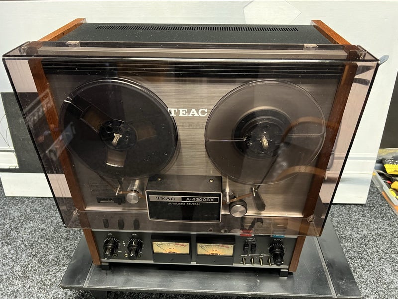 Vintage TEAC A -4300SX Reel to Reel Carousel 2