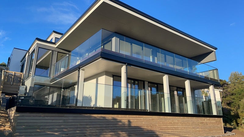 12mm Toughened Glass Panel For Balustrade per m² Carousel 2