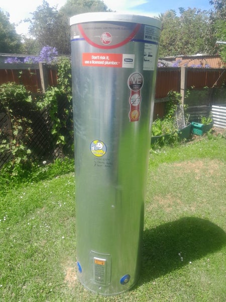 RHEEM LOW PRESSURE WATER CYLINDERS WITH A 6 MONTH WARRANTY. Carousel 1